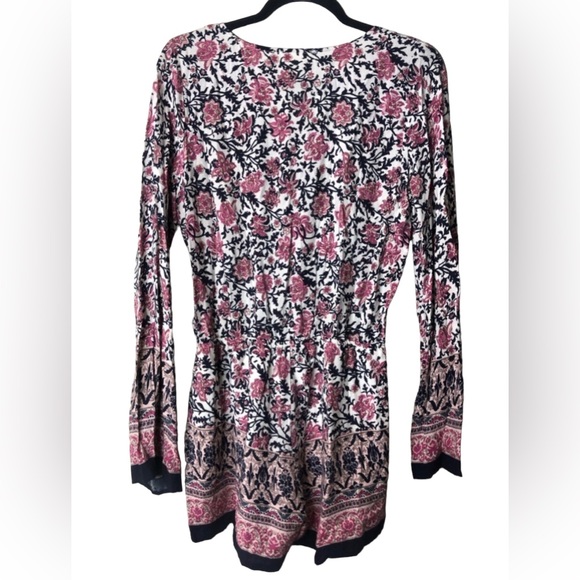 NEW Altar’d State Long Sleeve Floral Printed Romper Size Medium - Picture 8 of 9